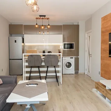 Sunny 1bd Flat In St Constantine & Helena Complex By Flat Mаnаger דירה