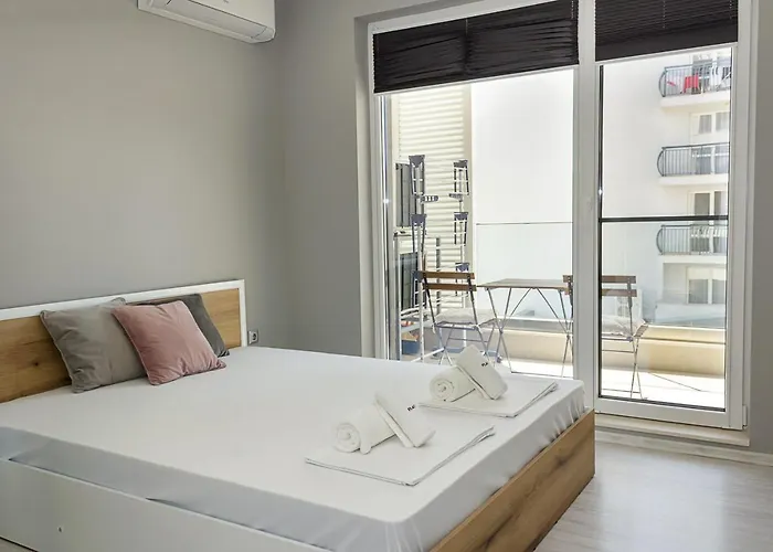 Sunny 1bd Flat In St Constantine & Helena Complex By Flat Mаnаger Varna