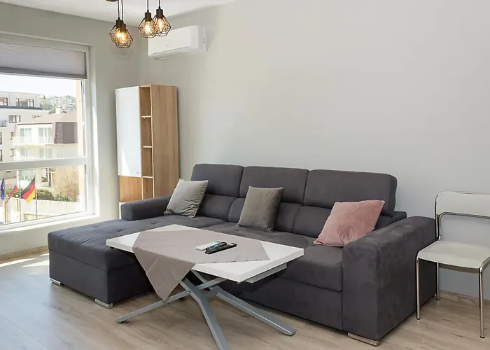 Sunny 1bd Flat In St Constantine & Helena Complex By Flat Mаnаger Varna