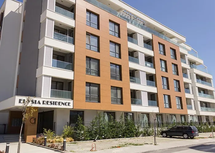 Apartamento Sunny 1bd Flat In St Constantine & Helena Complex By Flat Mаnаger