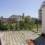 Sunny 1bd Flat In St Constantine & Helena Complex By Flat Mаnаger