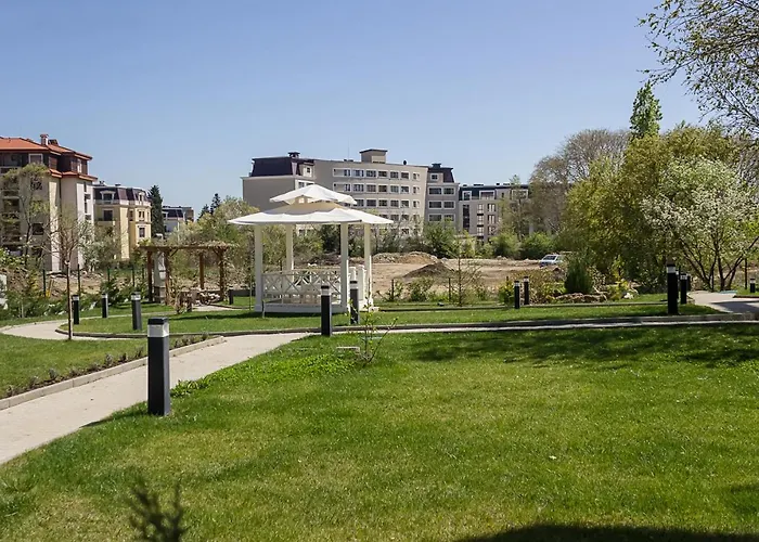 Sunny 1bd Flat In St Constantine & Helena Complex By Flat Mаnаger Apartmán *